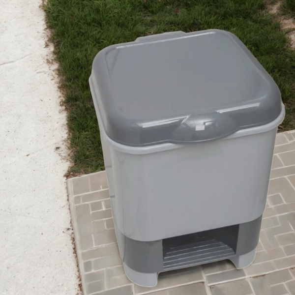 Ведро - контейнер с педалью 8 литров, 30х25х24 см. / Мусорное ведро